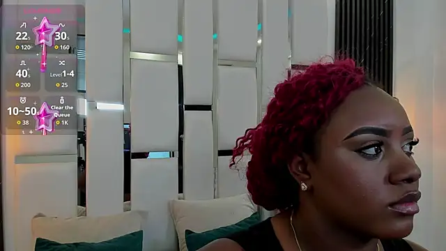 laia fisher  online show from 03.12.26