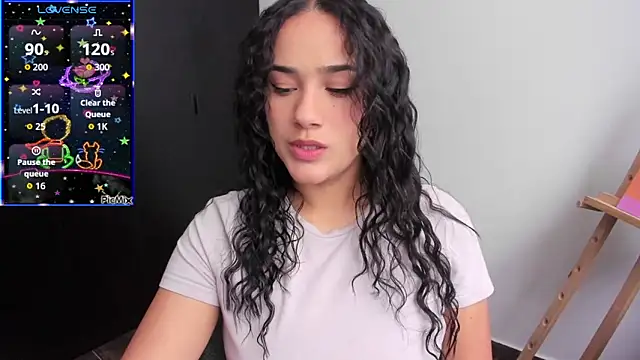 love kriss online show from 02.26.26