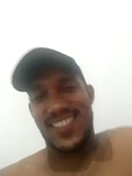 Snapshot of Deniodamasio chatting on 02.15.26 Deniodamasio online show from 02.15.26