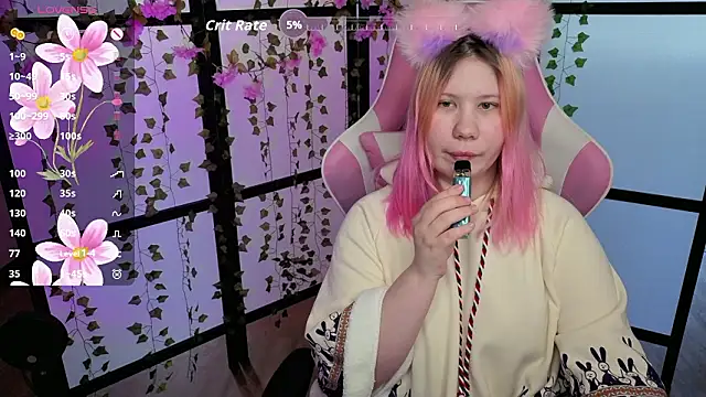 Snapshot of kitsune_little chatting on 03.10.26 kitsune little online show from 03.10.26