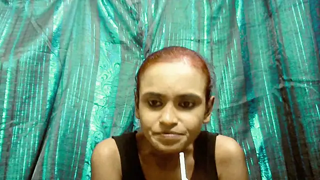 Snapshot of SassyXindian chatting on 04.10.26 SassyXindian online show from 04.10.26