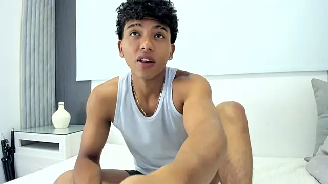 jhoystrong  online show from 02.14.26