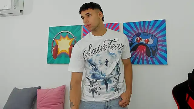 Thomas walker14 online show from 03.24.26