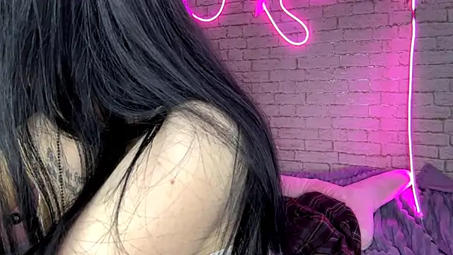 ExiePecue online show from 02.21.26