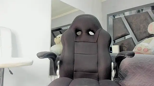 Snapshot of ElektraBomdans chatting on 04.09.26 ElektraBomdans online show from 04.09.26