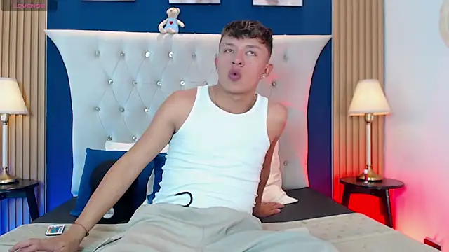 Snapshot of Dark_Nico chatting on 02.20.26 Dark Nico online show from 02.20.26