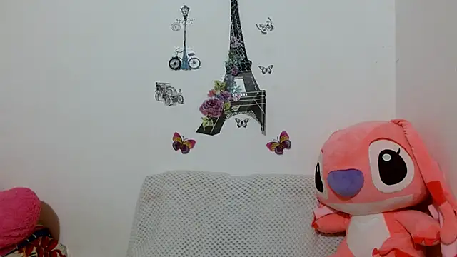 Snapshot of sweett_2026 chatting on 06.24.26 sweett 2026 online show from 06.24.26