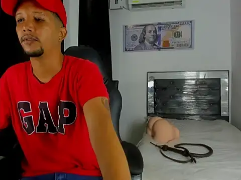 Snapshot of badboy_master chatting on 02.14.26 badboy master online show from 02.14.26