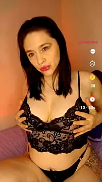 Snapshot of goddessmia52 chatting on 07.26.26 goddessmia52 online show from 07.26.26