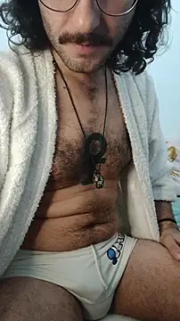 Snapshot of VanderVelvet chatting on 03.20.26 VanderVelvet online show from 03.20.26