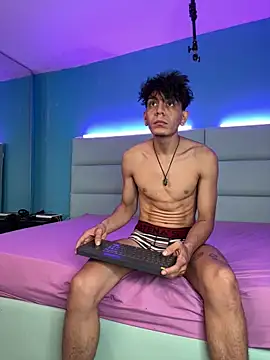 abrilandjulian online show from 02.18.26