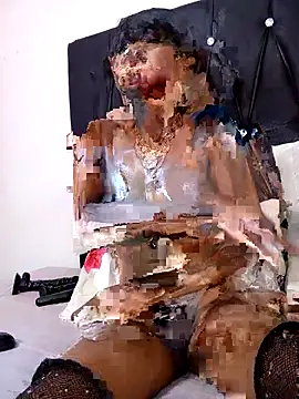 Snapshot of MaturePrettyLady01 chatting on 03.11.26 MaturePrettyLady01 online show from 03.11.26