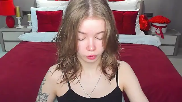 Violetta  Dreams online show from 02.24.26