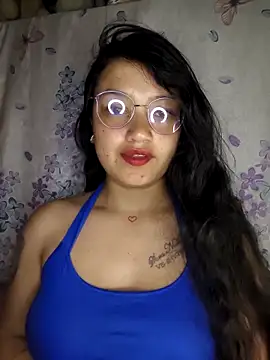 Bloom Dahlia online show from 02.27.26