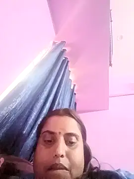 Snapshot of Tamil_Santhiya_ chatting on 02.28.26 Tamil Santhiya online show from 02.28.26