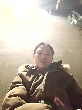 Snapshot of Pretty_girl_2 chatting on 02.14.26 Pretty girl 2 online show from 02.14.26