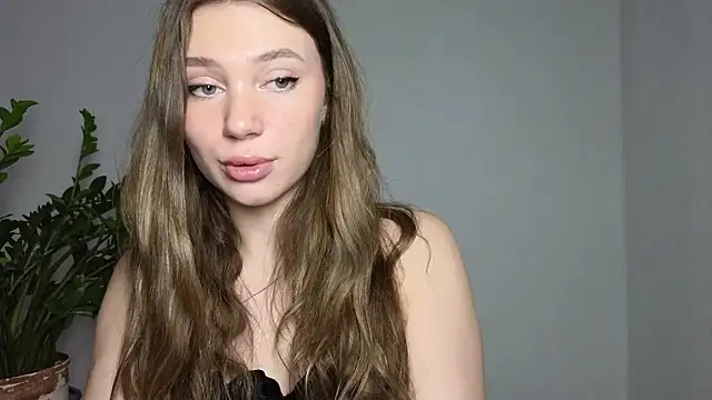 golden Flora online show from 03.17.26