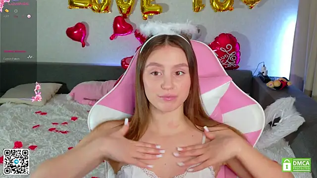 KateNickson online show from 02.15.26