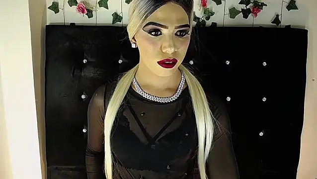 Kristal Queen01 online show from 04.12.26