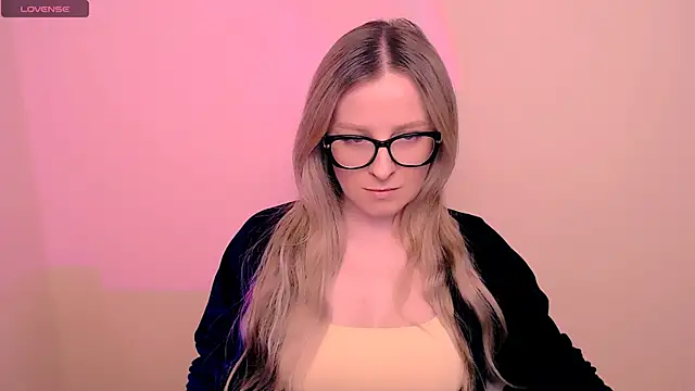 AnnePeach online show from 03.26.26