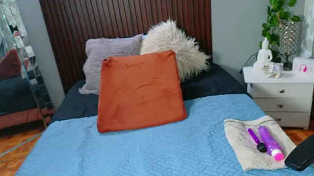 lilu 69 online show from 03.28.26