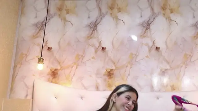 ABBYANDYILIRA online show from 04.10.26