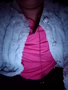 Snapshot of taniya0 chatting on 02.18.26 taniya0 online show from 02.18.26