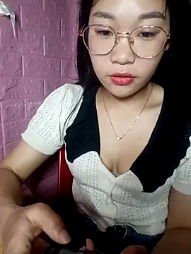 Eye-squirt online show from 03.05.26