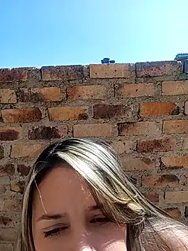 kiki milu online show from 03.21.26