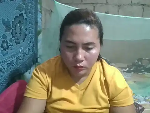 Snapshot of lady_hermosa00 chatting on 02.26.26 lady hermosa00 online show from 02.26.26