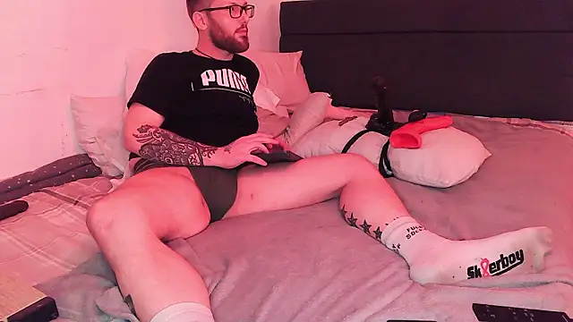 Snapshot of Masterjayb80 chatting on 02.15.26 Masterjayb80 online show from 02.15.26