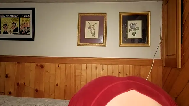 Snapshot of genevievefaye chatting on 02.28.26 genevievefaye online show from 02.28.26