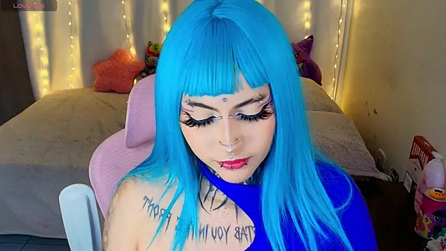 Snapshot of maliciaXpoison chatting on 06.05.26 maliciaXpoison online show from 06.05.26