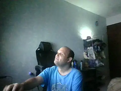 Snapshot of Heavy_Rebellx chatting on 02.22.26 Heavy Rebellx online show from 02.22.26
