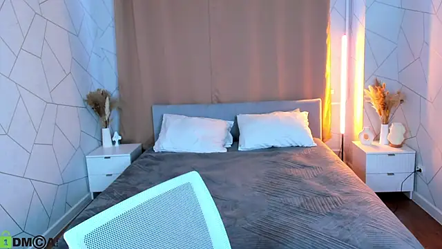 luna c0ra online show from 04.16.26