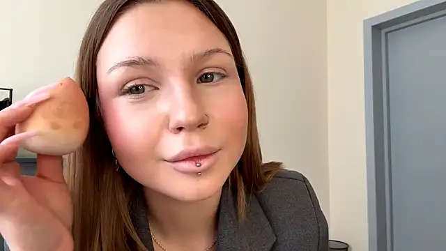 PledHoly online show from 02.20.26