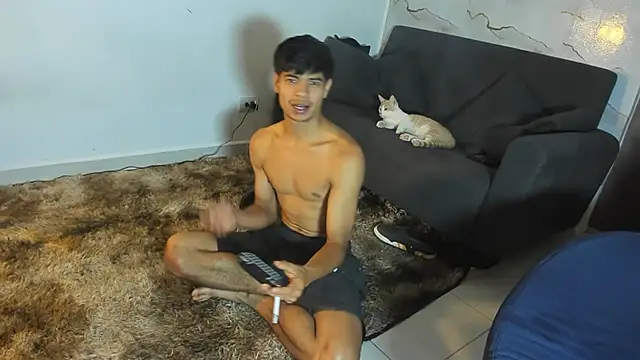 Snapshot of ClemontRosse chatting on 03.01.26 ClemontRosse online show from 03.01.26