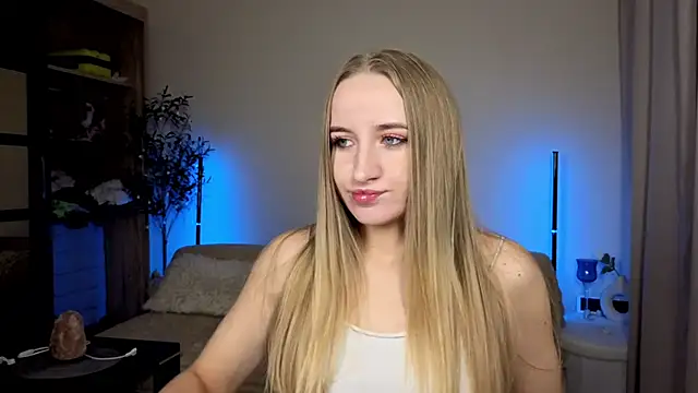 Oxy Foxie online show from 06.02.26
