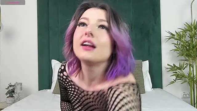 NatashaBlaze  online show from 02.20.26