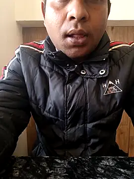 Snapshot of Amina___trans__sexy chatting on 03.19.26 Amina trans sexy online show from 03.19.26