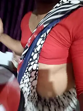 Snapshot of Amina___trans__sexy chatting on 04.09.26 Amina trans sexy online show from 04.09.26