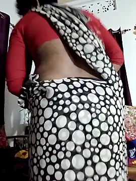 Snapshot of Amina___trans__sexy chatting on 04.10.26 Amina trans sexy online show from 04.10.26