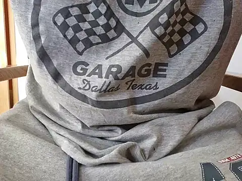 RetroWorth01 online show from 03.01.26