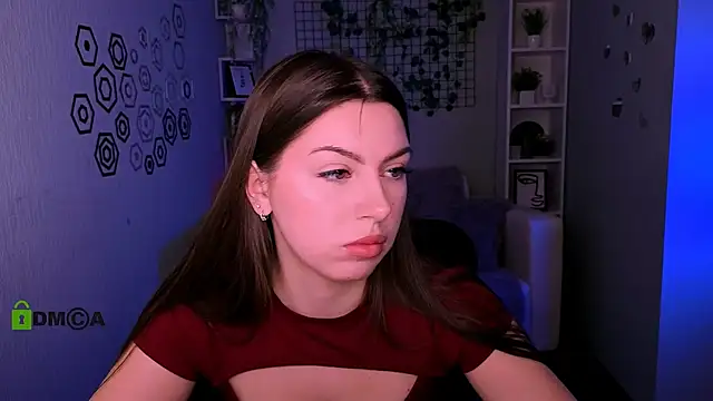Snapshot of amalialowell chatting on 05.21.26 amalialowell online show from 05.21.26