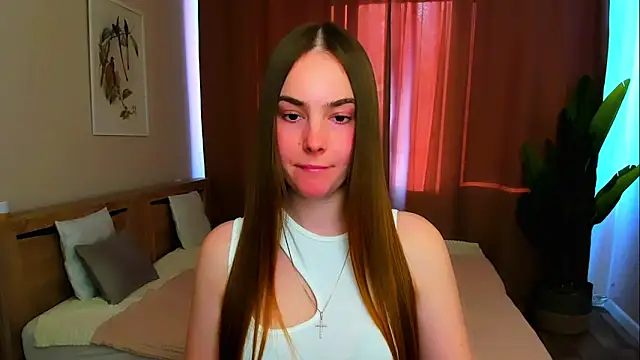 Maddy Wood  online show from 04.02.26