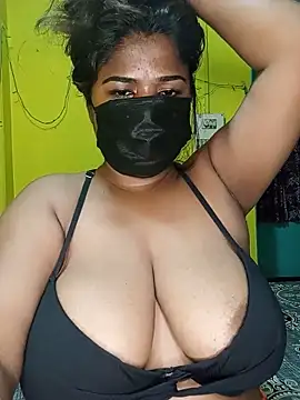 Snapshot of NISHHAA chatting on 06.08.26 NISHHAA online show from 06.08.26