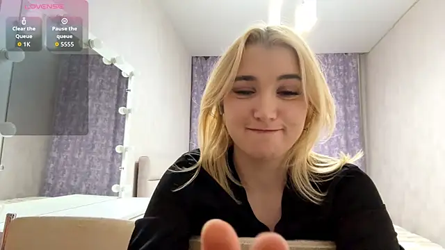 MerryVideo online show from 04.16.26