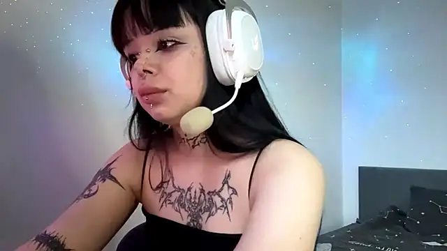 Luna Sohotti online show from 04.01.26