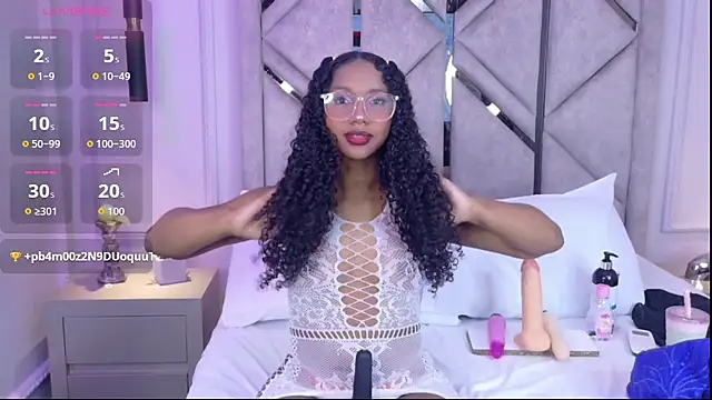 Chloe-Rose- online show from 04.10.26