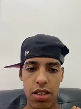 Alee 2005 online show from 04.11.26